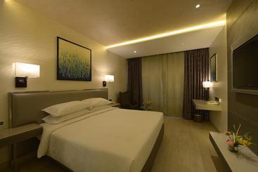 Genesis Hotel Near Mumbai Airport