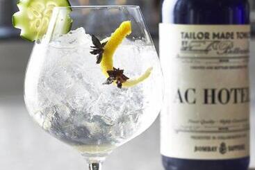 Ac Hotel By Marriott Des Moines East Village