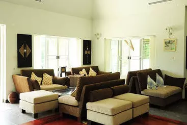 Hotel Kong Garden Resort