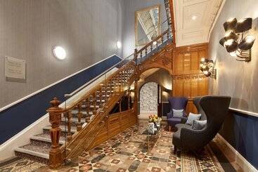 Hotel Oddfellows On The Park