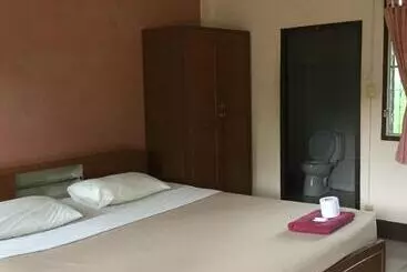 هاستل Baan Bua Guest House