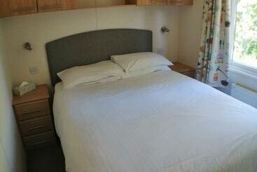 민박 Beeches Farmhouse Country Cottages & Rooms