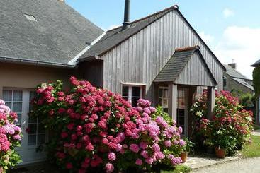 تختخواب و صبحانه Bienvenue à La Ville Es Gris