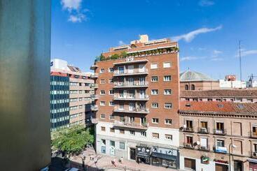 هتل آپارتمان Boutique Urban Madrid Serrano