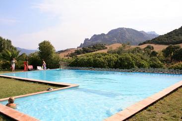 민박 Chambre D'hôtes Domaine Pero Longo