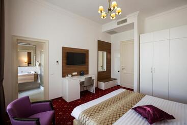 Отель Saint Germain