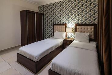 Lancaster Hotel Apartments Gardens