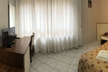 Отель Albergo La Posta Arezzo