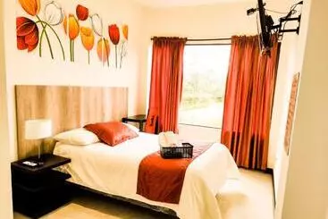Hotel Las Mercedes Airport Quito