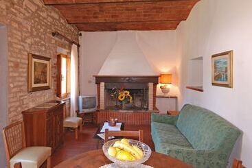 Hotelli Podere Poggetto