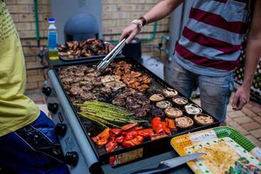 Отель Somewhere To Stay Backpackers