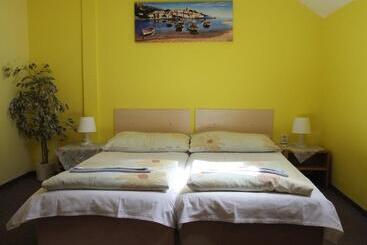 בית מלון כפרי Formule