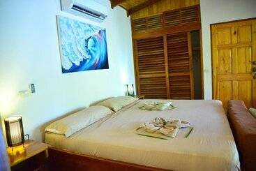 Hotelli Pacifica Surf Studios