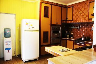 酒店 Areco Hospedaje