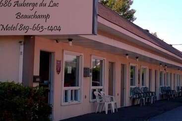 酒店 Auberge Du Lac Beauchamp