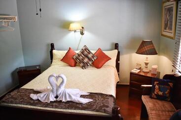 Cariari Bed & Breakfast