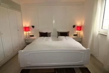 Apart Hotel Paradies