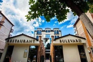 فندق Bulevard