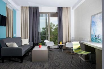 호텔 On Plonge Junior