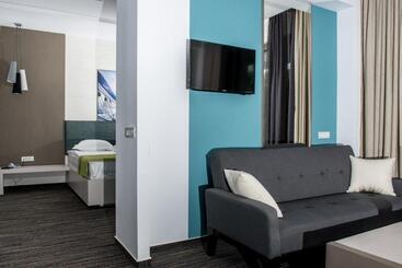 Szálloda On Plonge Junior