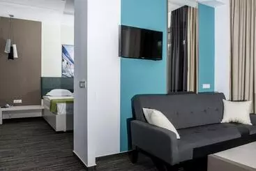 Hotel On Plonge Junior