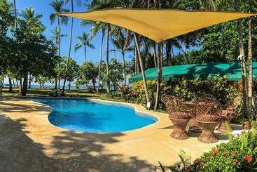 ベッドアンドブレックファースト Rafiki Beach Camp