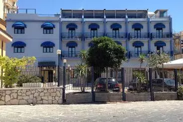 Hotel Al Faro