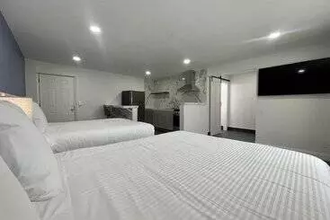ホテル Budget Inn