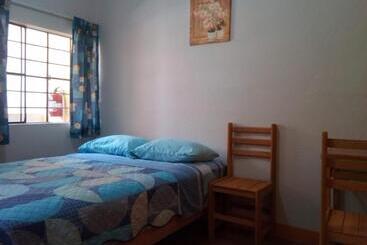 Bed and Breakfast Brabant Hostal