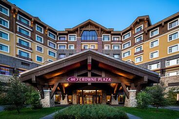 בית מלון כפרי Crowne Plaza Resort Changbaishan Hot Spring, An Ihg