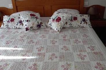 住宿加早餐  Chez Louis Chambres D'hôtes à La Ferme