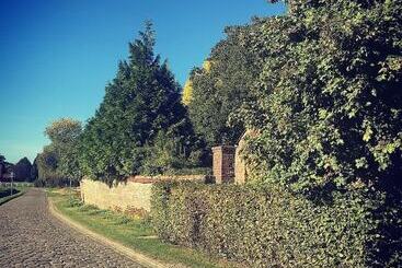 تختخواب و صبحانه Le Clos De Bénédicte