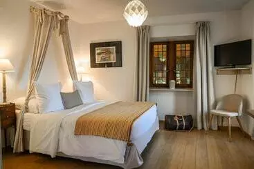 Bed & Breakfast Le Hameau D Eguisheim  Chambres D Hotes & Gites
