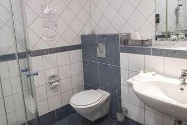 ホテル Les Alisiers