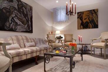 La Maison Des Augustins B&b, Spa Et Fitness