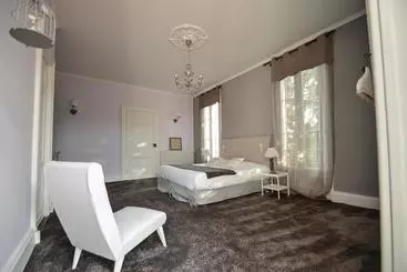 ベッドアンドブレックファースト Le Petit Domaine De Colayrac