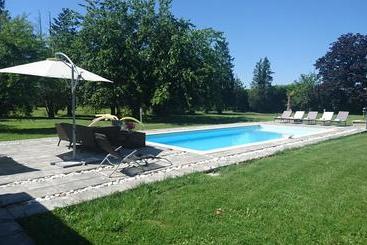 צימר Le Petit Domaine De Colayrac