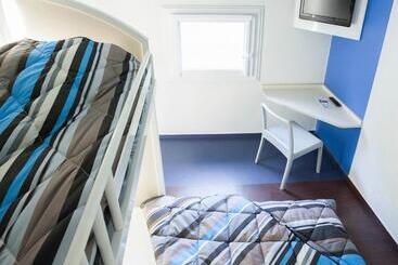 ホテル F1 Remiremont Saint Nabord