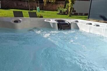 ベッドアンドブレックファースト La Maison D Emilie