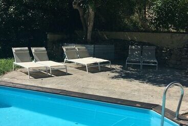 مبيت وإفطار Le Mas Aux Arômes