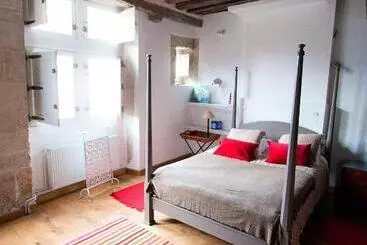 Bed and Breakfast Les Trois Maillets, Monument Historique