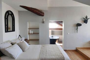 Chambres D Hôtes Bed And Breakfast Les Palmiers