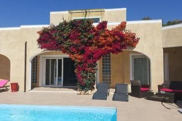 Cyrnea B&b Adults Only