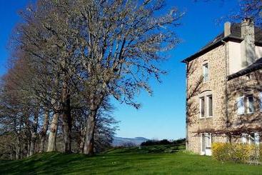 בית מלון כפרי Domaine De Rilhac