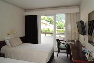 Отель Hôtel 4c