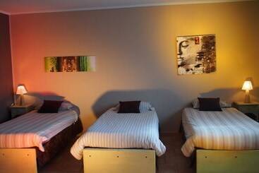 فندق Hôtel Le Relais Du Luberon