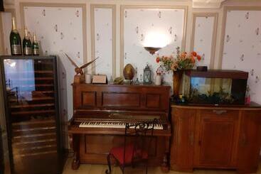 ホテル Aigle D Or