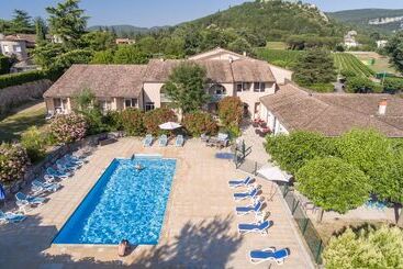 Hotel Le Clos Des Bruyeres