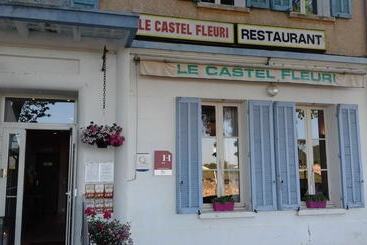 Отель Restaurant Le Castel Fleuri