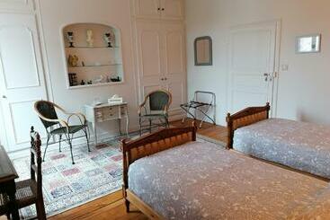 צימר Au Puy Des Vérités